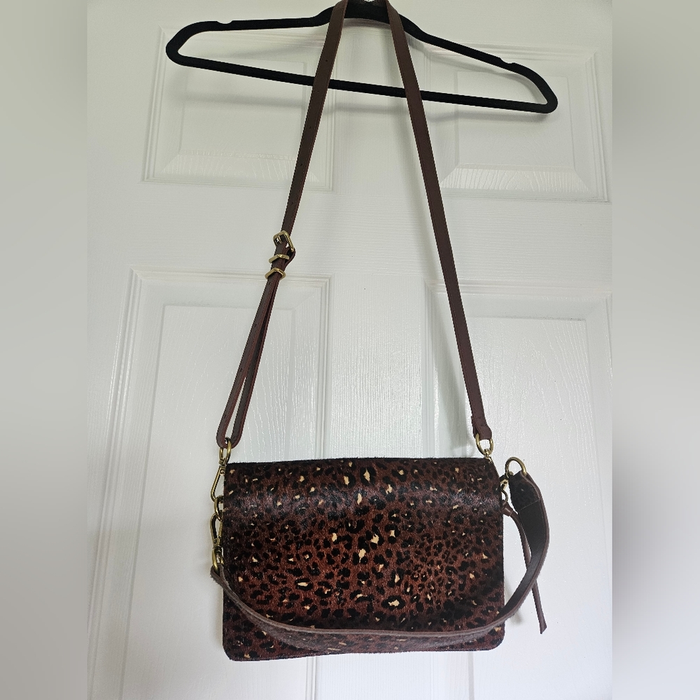 Madewell cowhide leather crossbody clutch